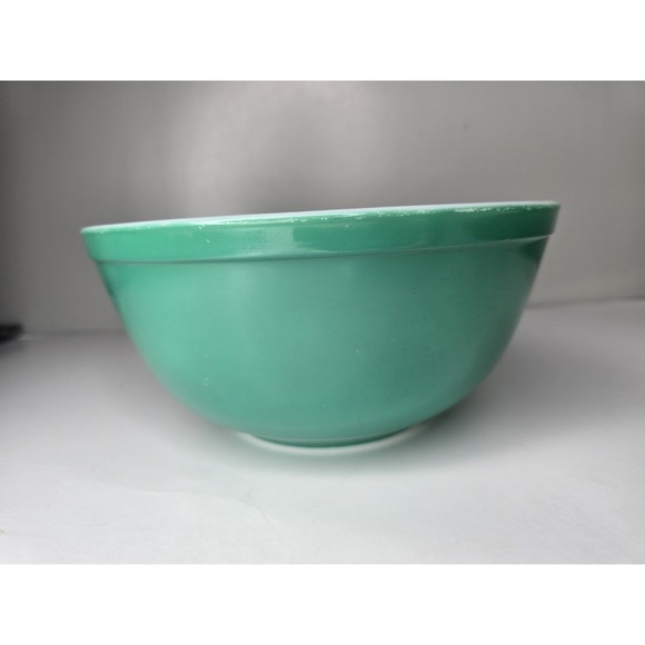 Pyrex Other - Vintage Pyrex 403 Primary Colors Green Nesting/Mixing Bowl 2.5 Quart 8.75" Round